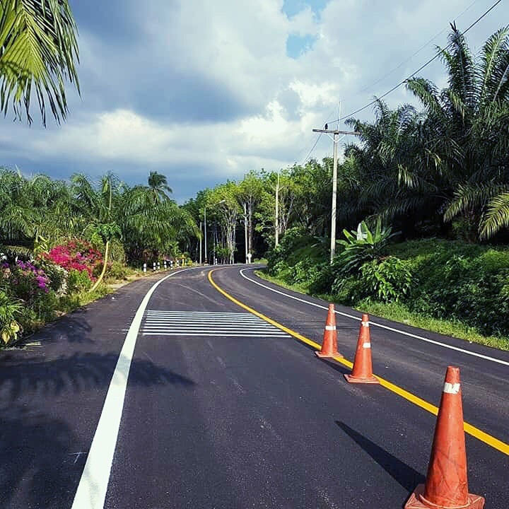 Sơn Vạch Kẻ Đường Giao Thông, Chống Trượt, Giá Tốt